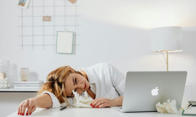 Koja je razlika između stresa i burnouta? Ovo su znakovi