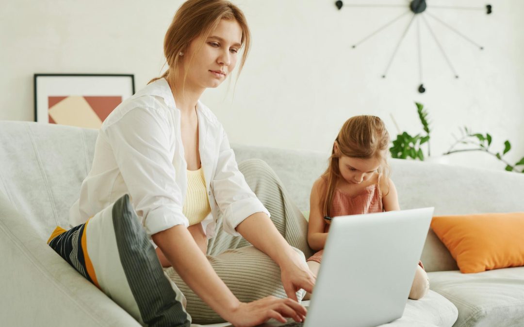 Mamager istražuje: Može li žena istovremeno biti uspješna u majčinstvu i poslu?